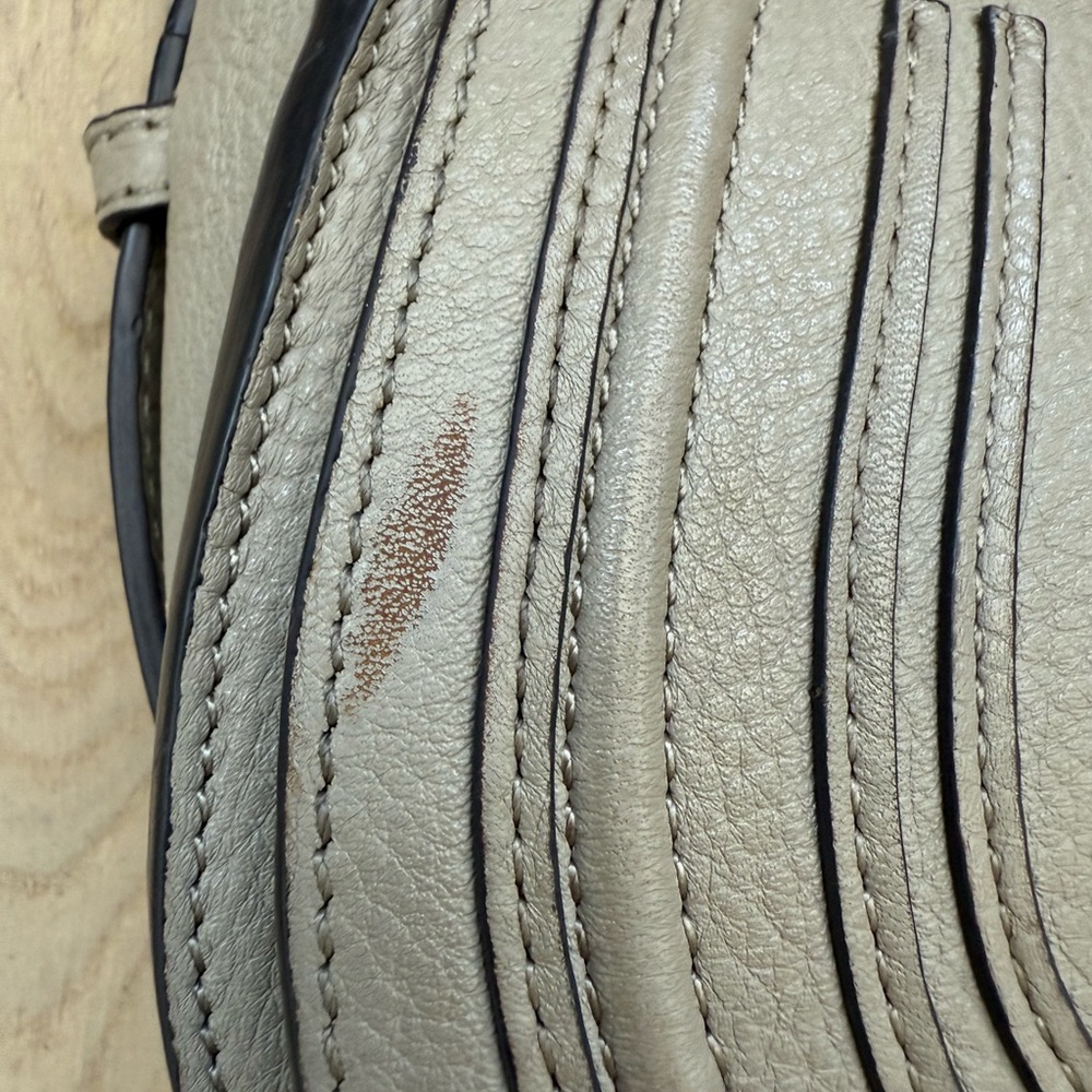 Chloe Small Marcie Crossbody Leather Bag in Cashmere Grey - Picture 5 of 16
